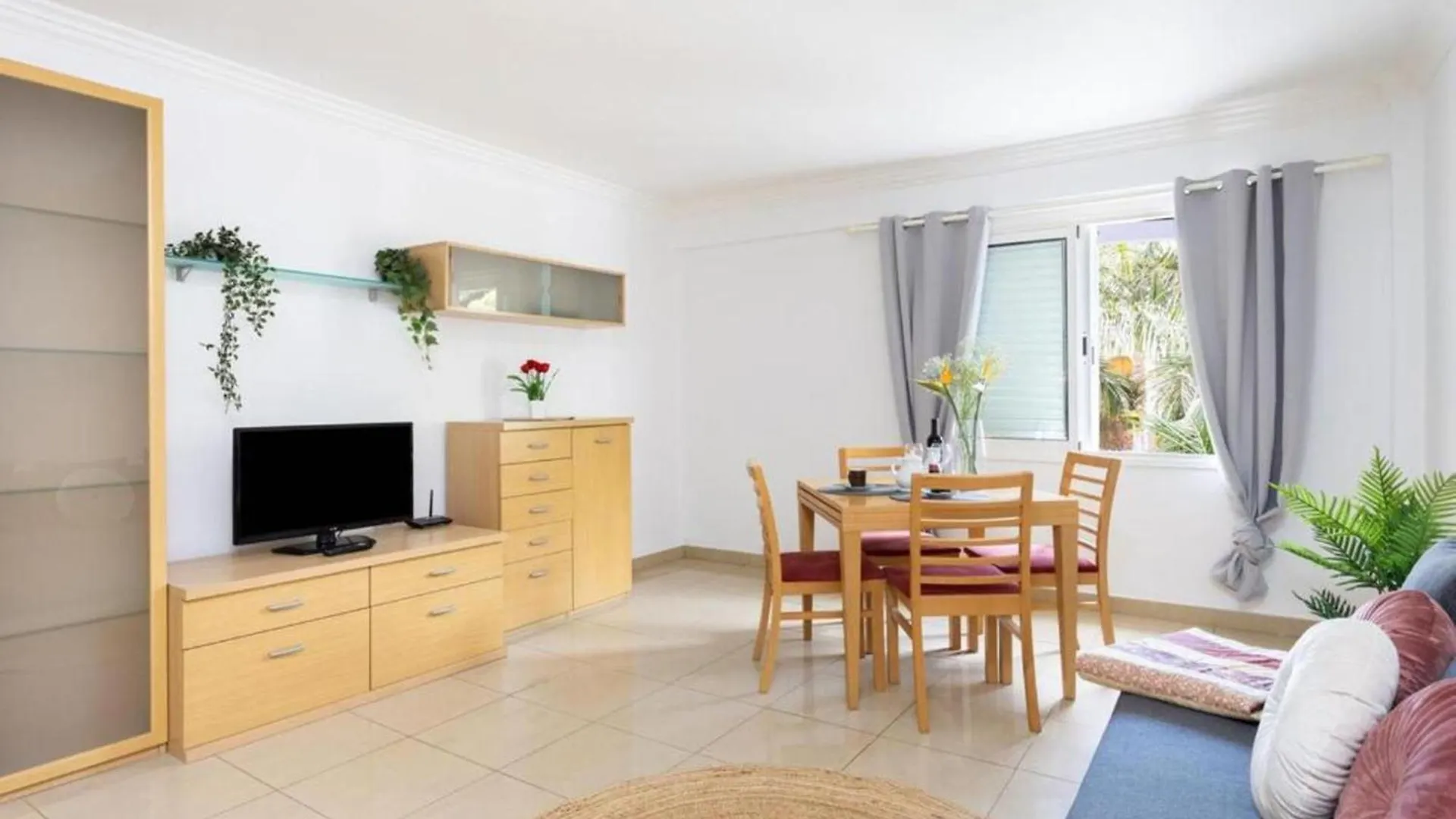 Live Los Cristianos Square Appartement